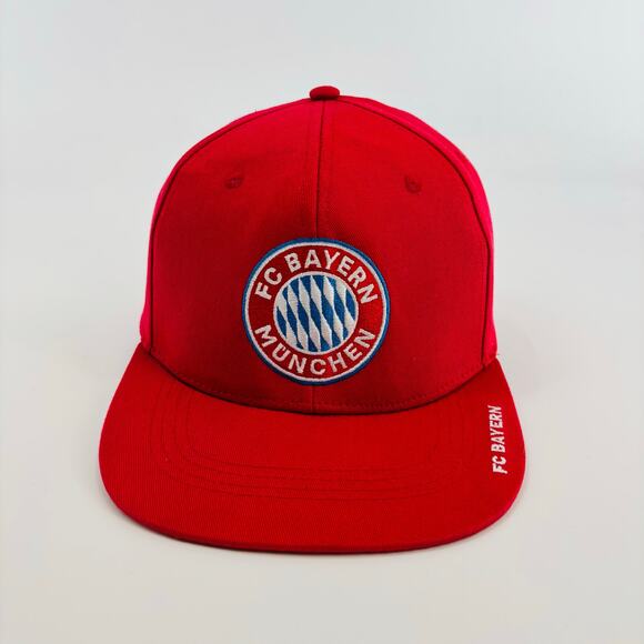 FC Bayern Munich Hat Cap Snapback Mens Red Soccer Football Adjustable - Picture 1 of 7